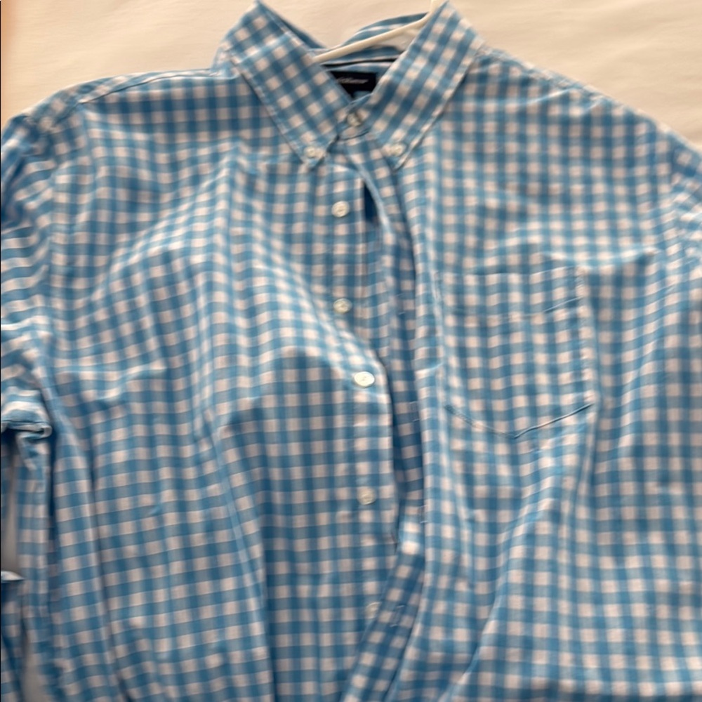 3 pack of button up shirts XXL